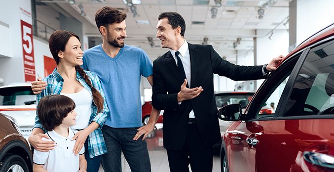 family shopping for a car